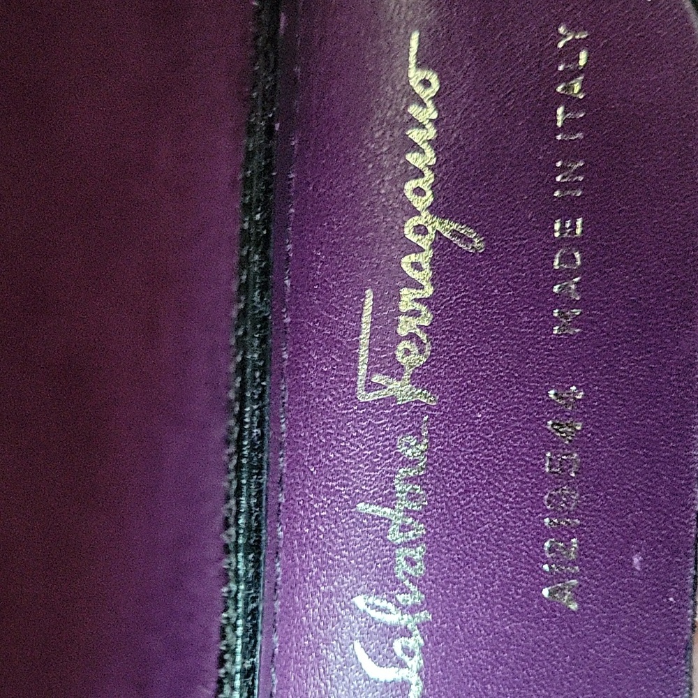 Salvatore Ferragamo Purple Suede Crossbody/Clutch-Pristine Condition - Picture 7 of 9